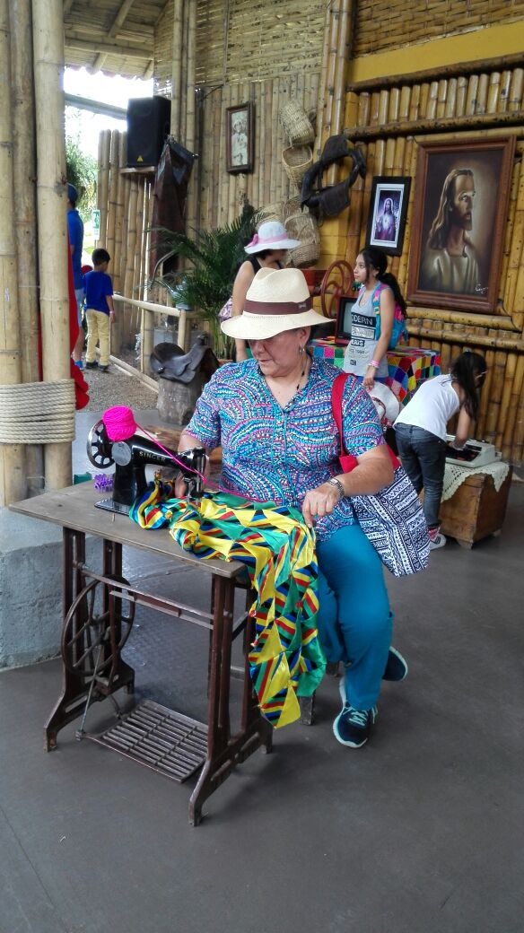 Esta soy yo, no me gustan las fotos!!